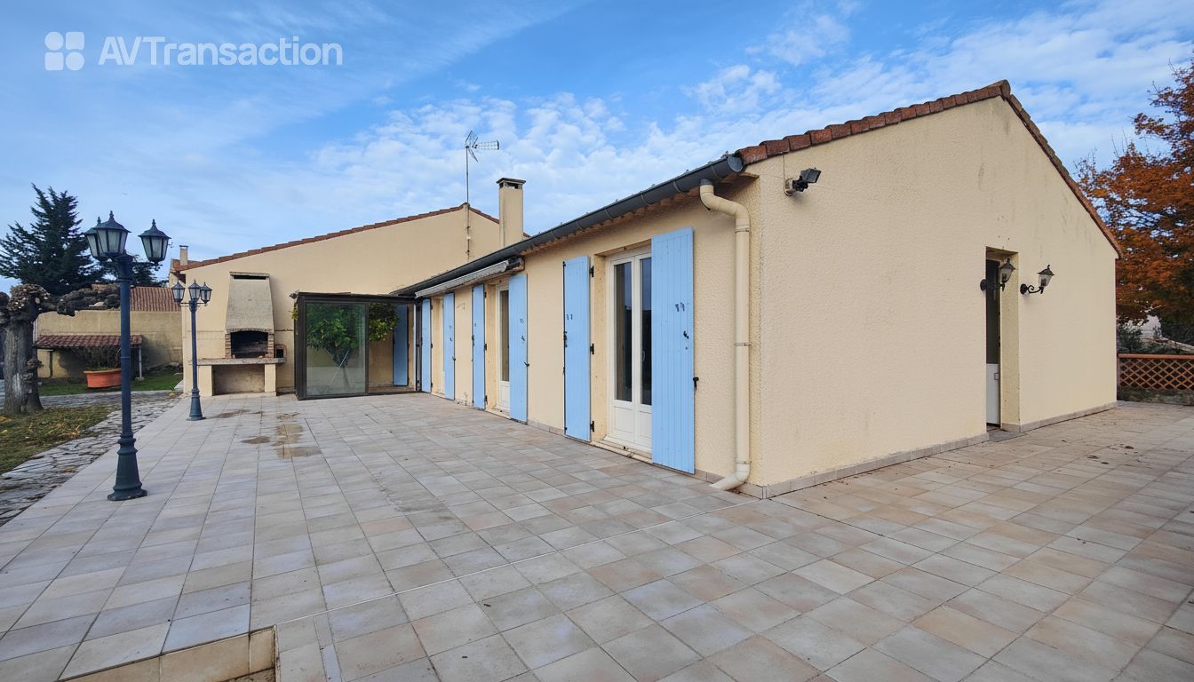 Maison 5 chambres sur grand terrain constructible 