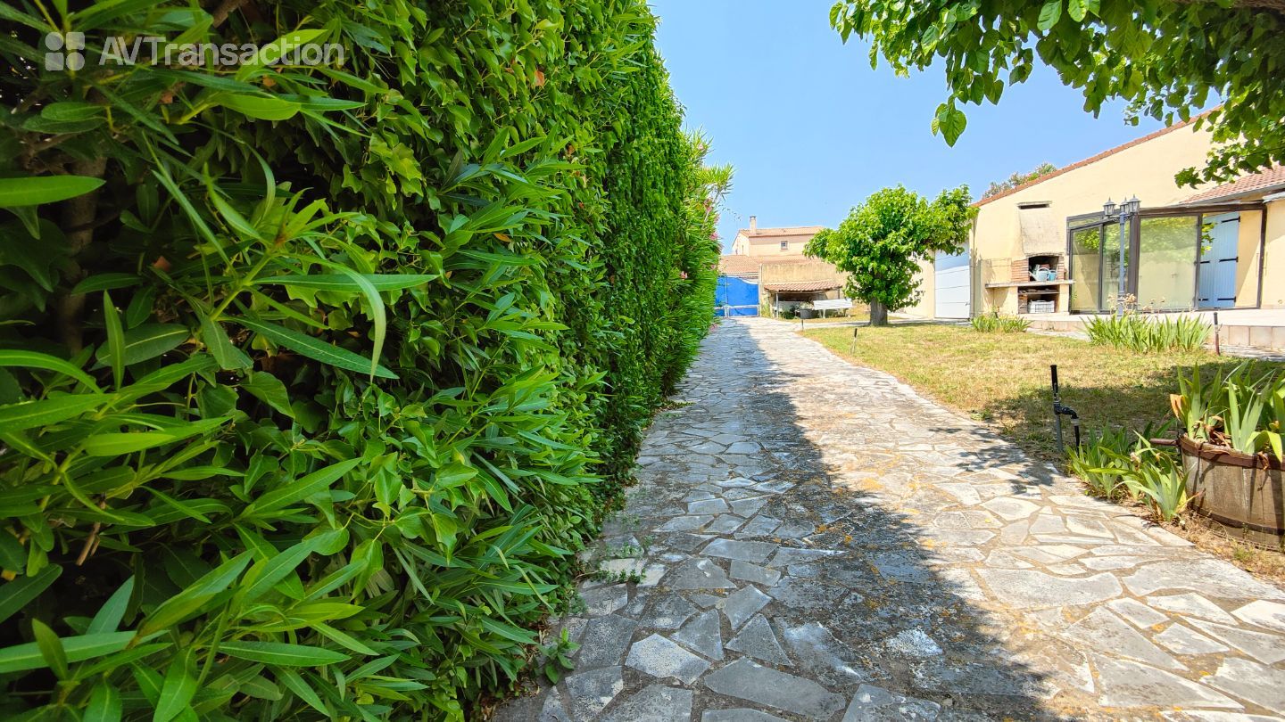 Maison à vendre  - 6 pièce(s) - 131m2 - Jonquières-saint-vincent (30300)