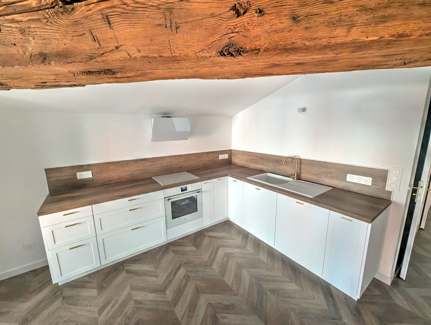 Appartement à vendre  - 3 pièce(s) - 70m2 - Saint-laurent-sur-saône (01750)