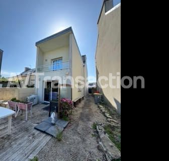 Maison à vendre  - 6 pièce(s) - 97m2 - Brignogan-plages (29890)