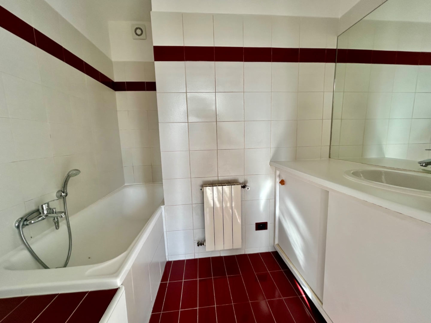 Appartement à vendre  - 6 pièce(s) - 137m2 - Draguignan (83300)