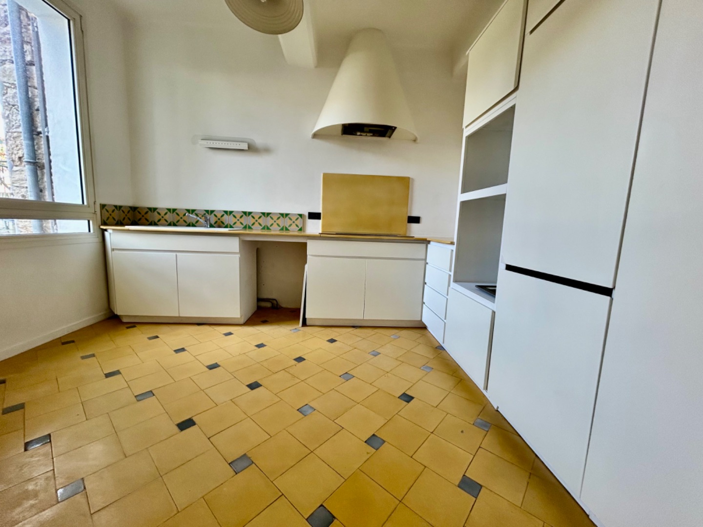 Appartement à vendre  - 6 pièce(s) - 137m2 - Draguignan (83300)
