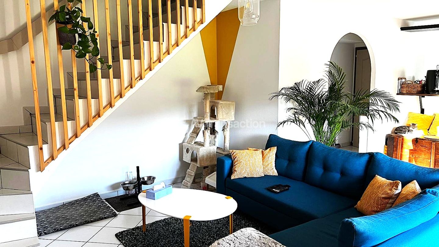 Appartement à vendre  - 3 pièce(s) - 84m2 - Osthoffen (67990)