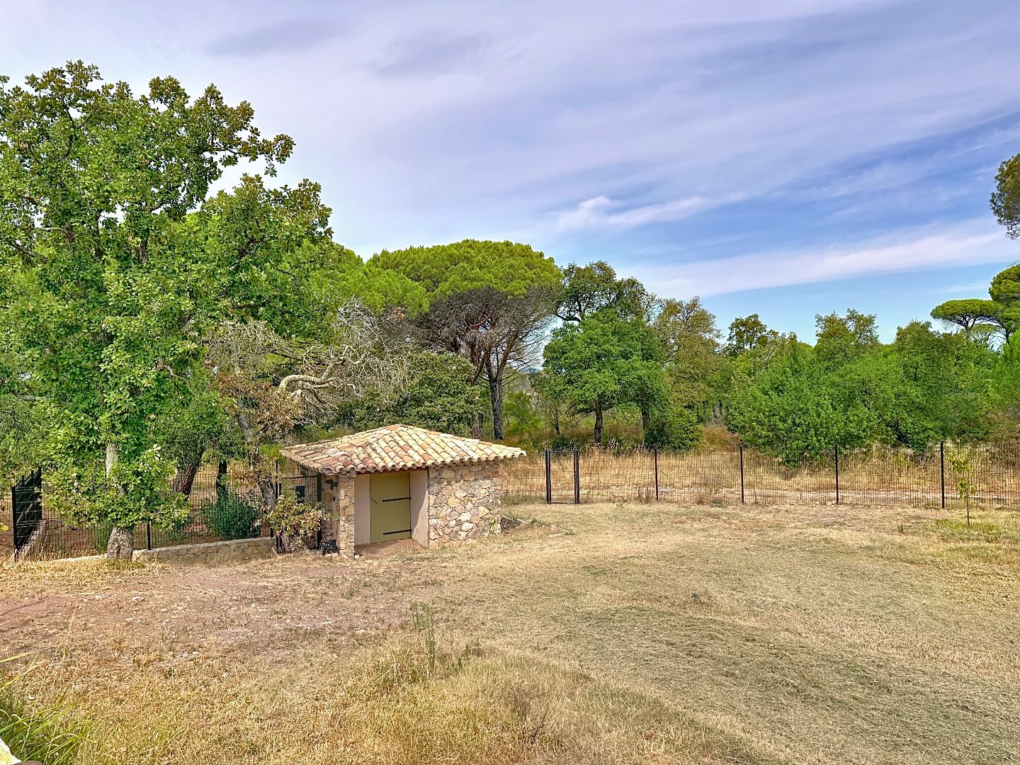 Maison à vendre  - 168m2 - La Garde-freinet (83680)