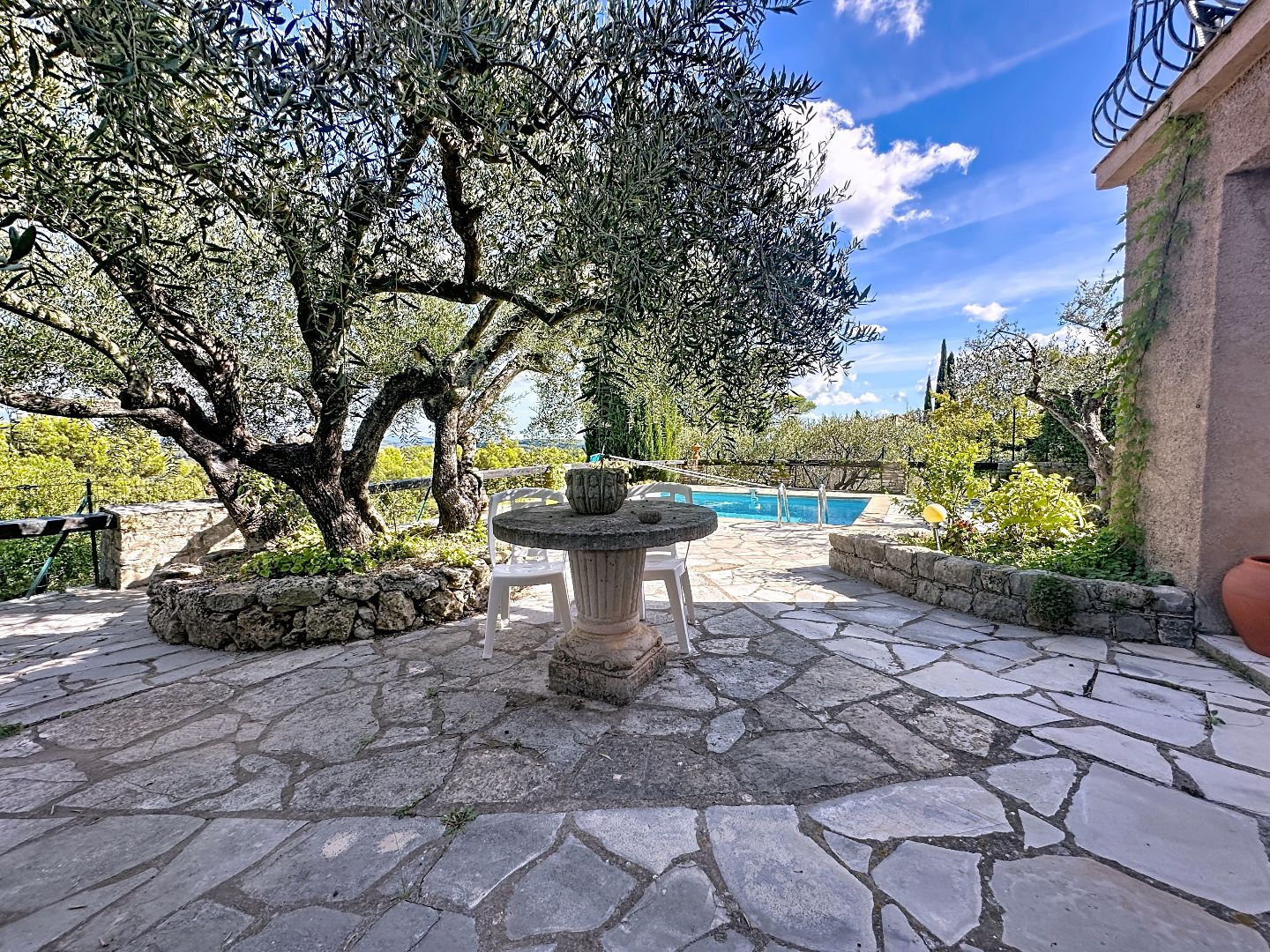 Maison à vendre  - 200m2 - Flayosc (83780)