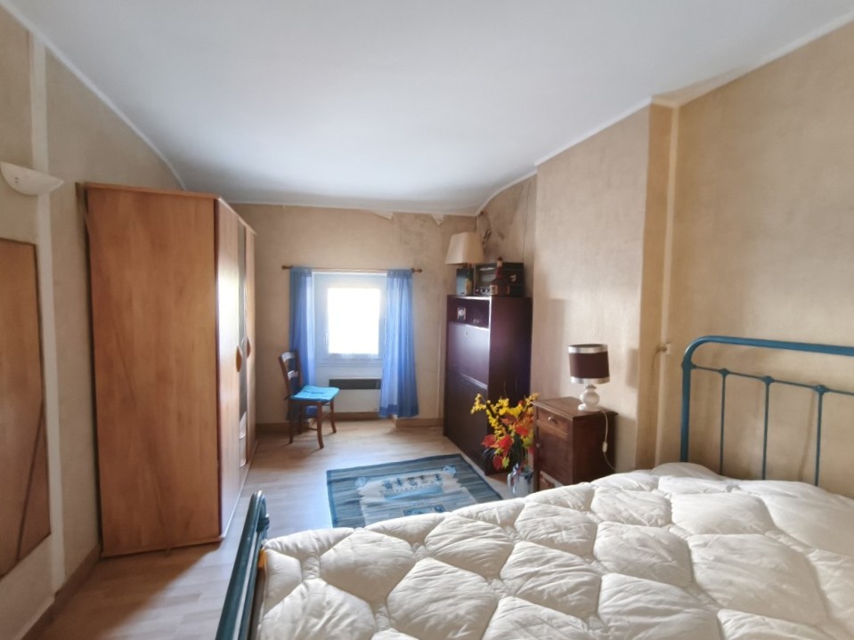 Maison à vendre  - 6 pièce(s) - 157m2 - Pons (17800)