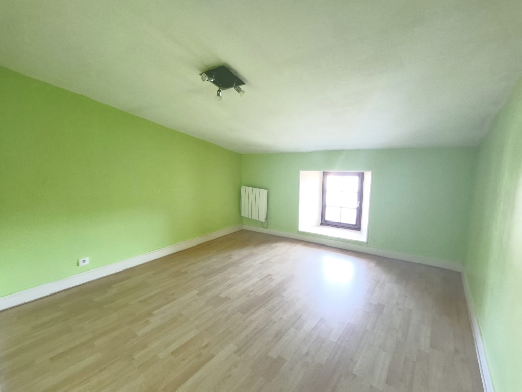 Maison à vendre  - 3 pièce(s) - 69m2 - Pons (17800)