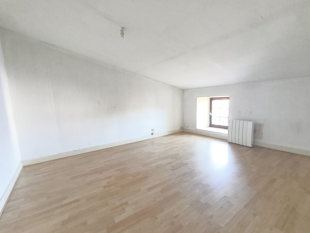 Maison à vendre  - 3 pièce(s) - 69m2 - Pons (17800)