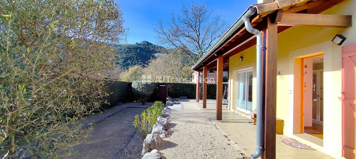 Maison individuelle à vendre  - 7 pièce(s) - 130m2 - Vallon-pont-d'arc (07150)