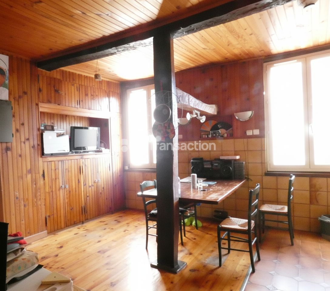 Appartement à vendre  - 4 pièce(s) - 102m2 - Montferrat (83131)