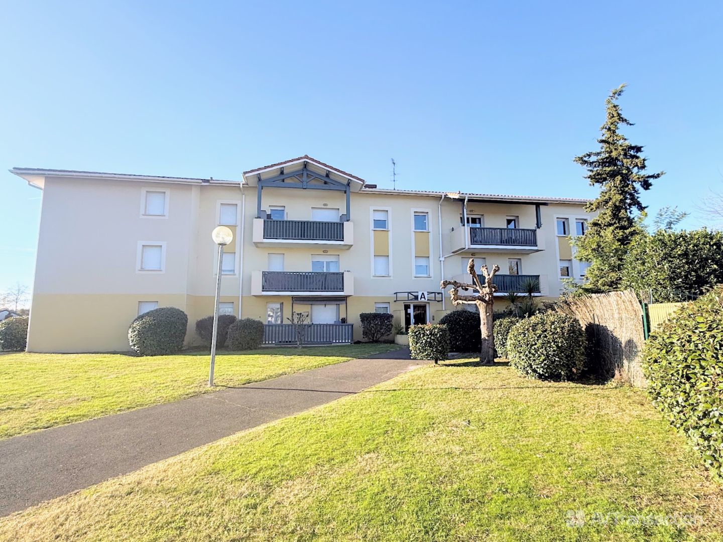 Appartement à vendre  - 2 pièce(s) - 48.08m2 - Dax (40100)