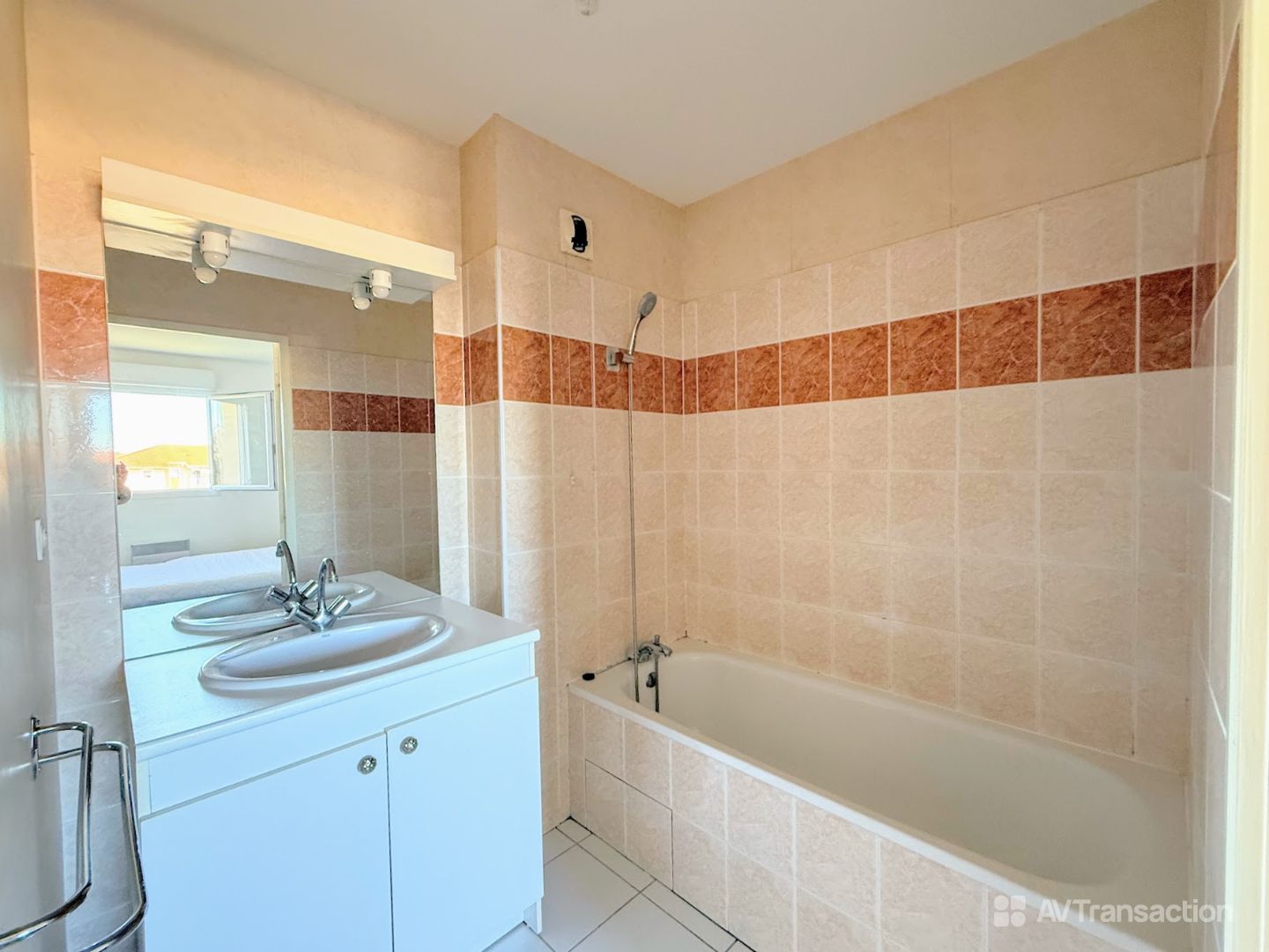 Appartement à vendre  - 2 pièce(s) - 48.08m2 - Dax (40100)