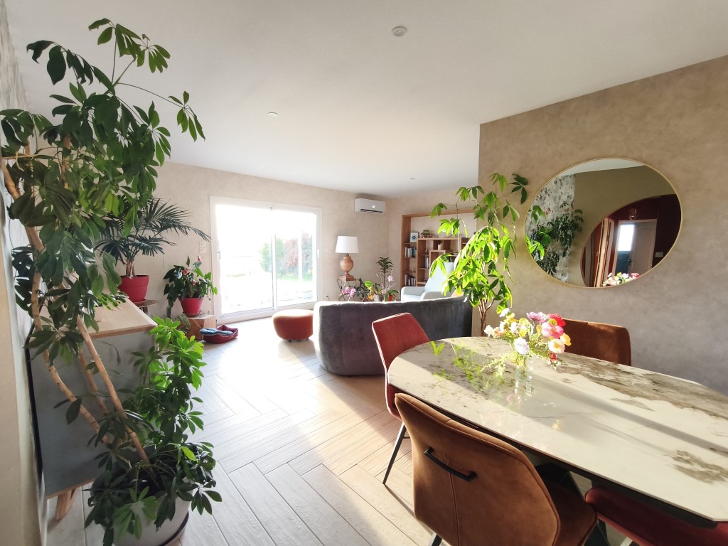 Maison à vendre  - 4 pièce(s) - 97m2 - Jarnac-champagne (17520)