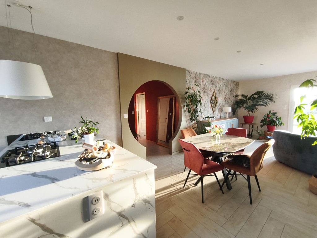 Maison à vendre  - 4 pièce(s) - 97m2 - Jarnac-champagne (17520)