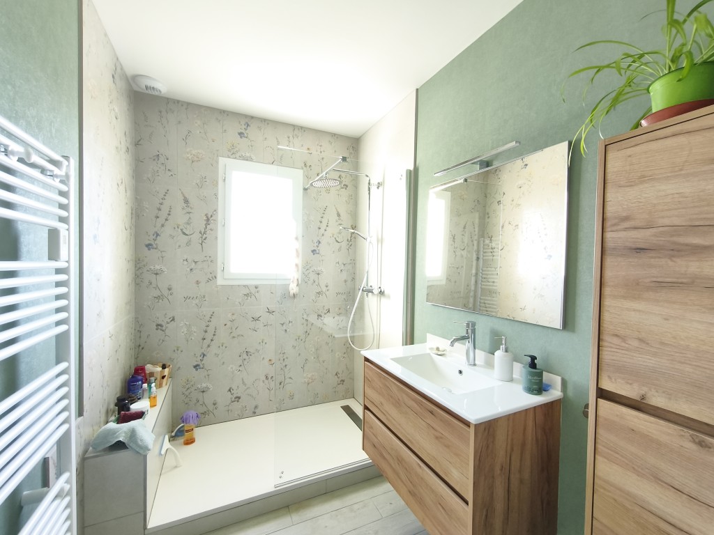 Maison à vendre  - 4 pièce(s) - 97m2 - Jarnac-champagne (17520)