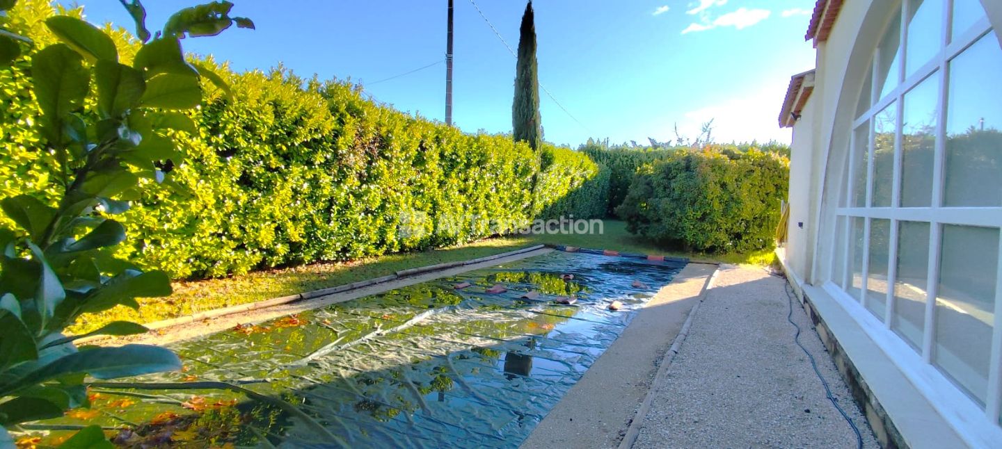 Maison à vendre  - 6 pièce(s) - 163m2 - Barjac (30430)