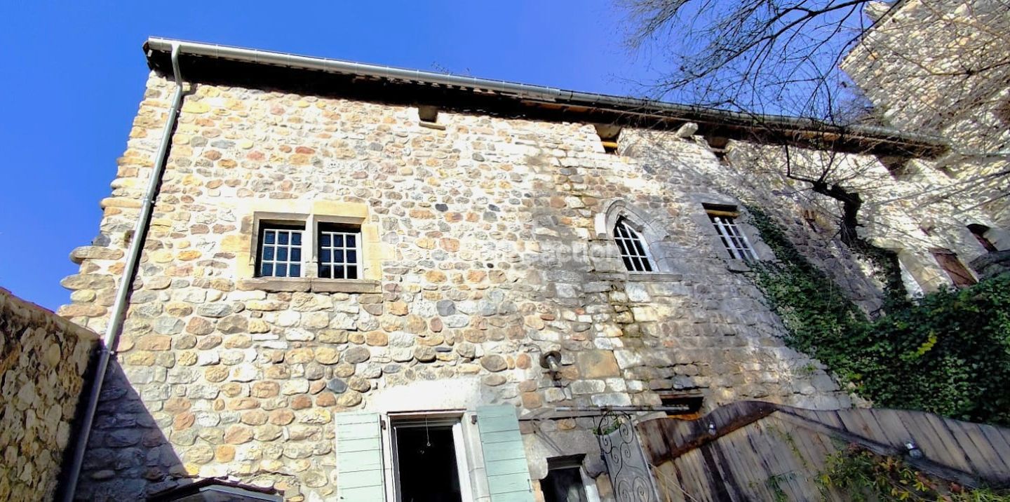 Maison à vendre  - 8 pièce(s) - 138m2 - Vogüé (07200)