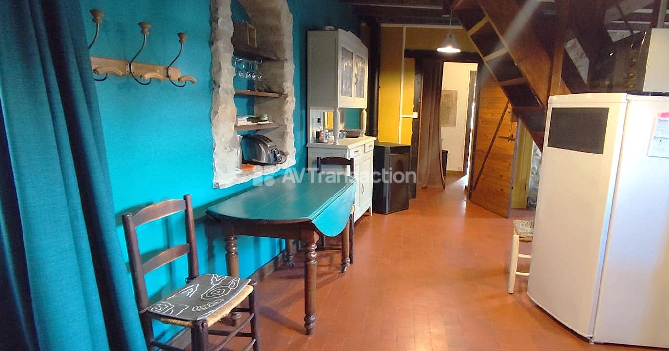 Maison à vendre  - 8 pièce(s) - 138m2 - Vogüé (07200)