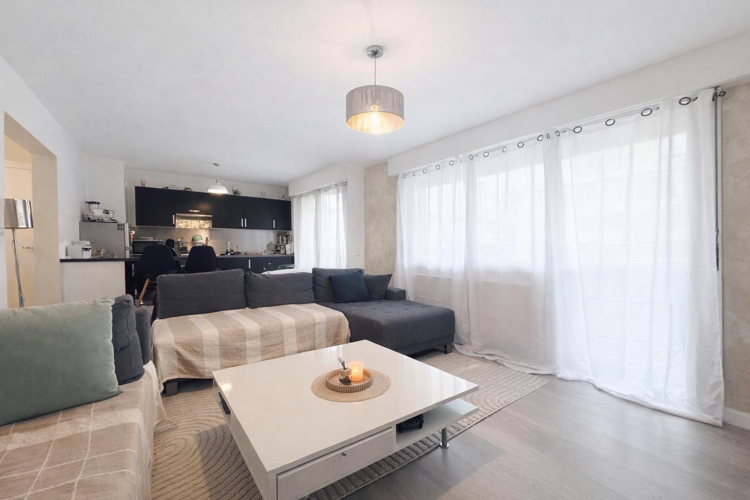 Appartement à vendre  - 4 pièce(s) - 86m2 - Annemasse (74100)