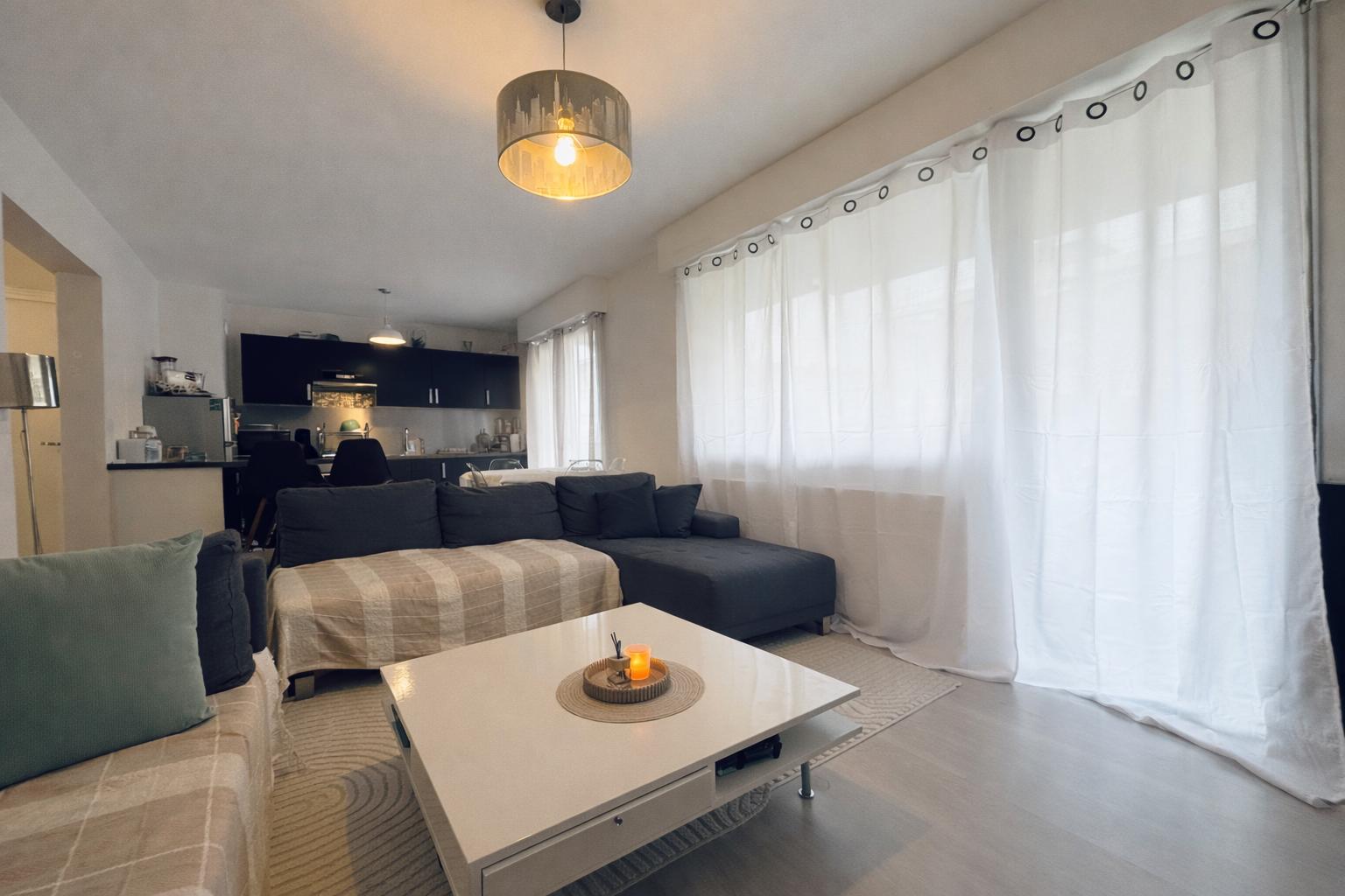 Appartement à vendre  - 4 pièce(s) - 86m2 - Annemasse (74100)