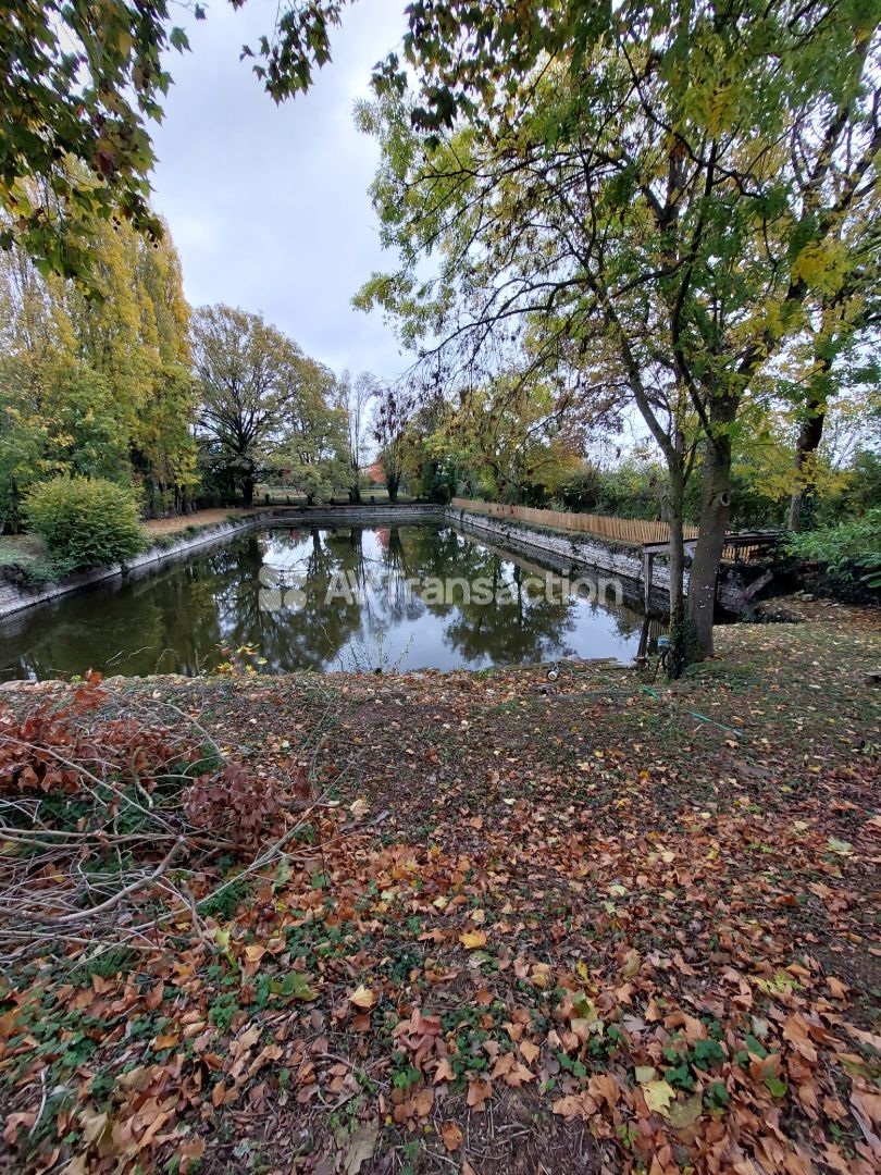 Maison à vendre  - 10 pièce(s) - 287m2 - Soulgé-sur-ouette (53210)