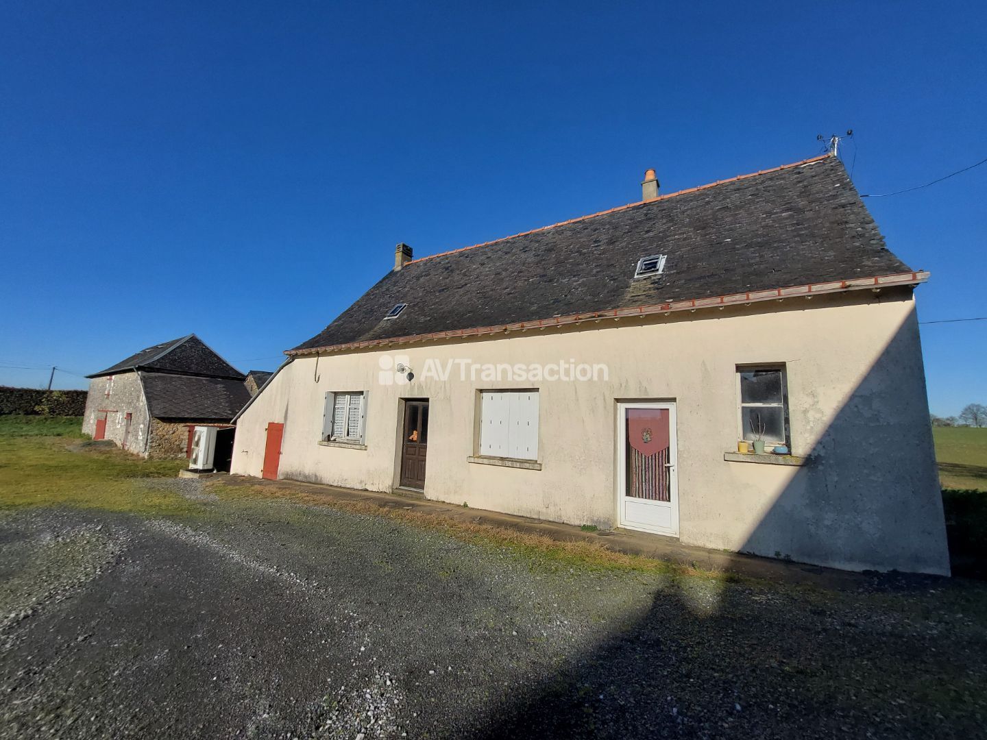 Maison à vendre  - 7 pièce(s) - 305m2 - Vaiges (53480)