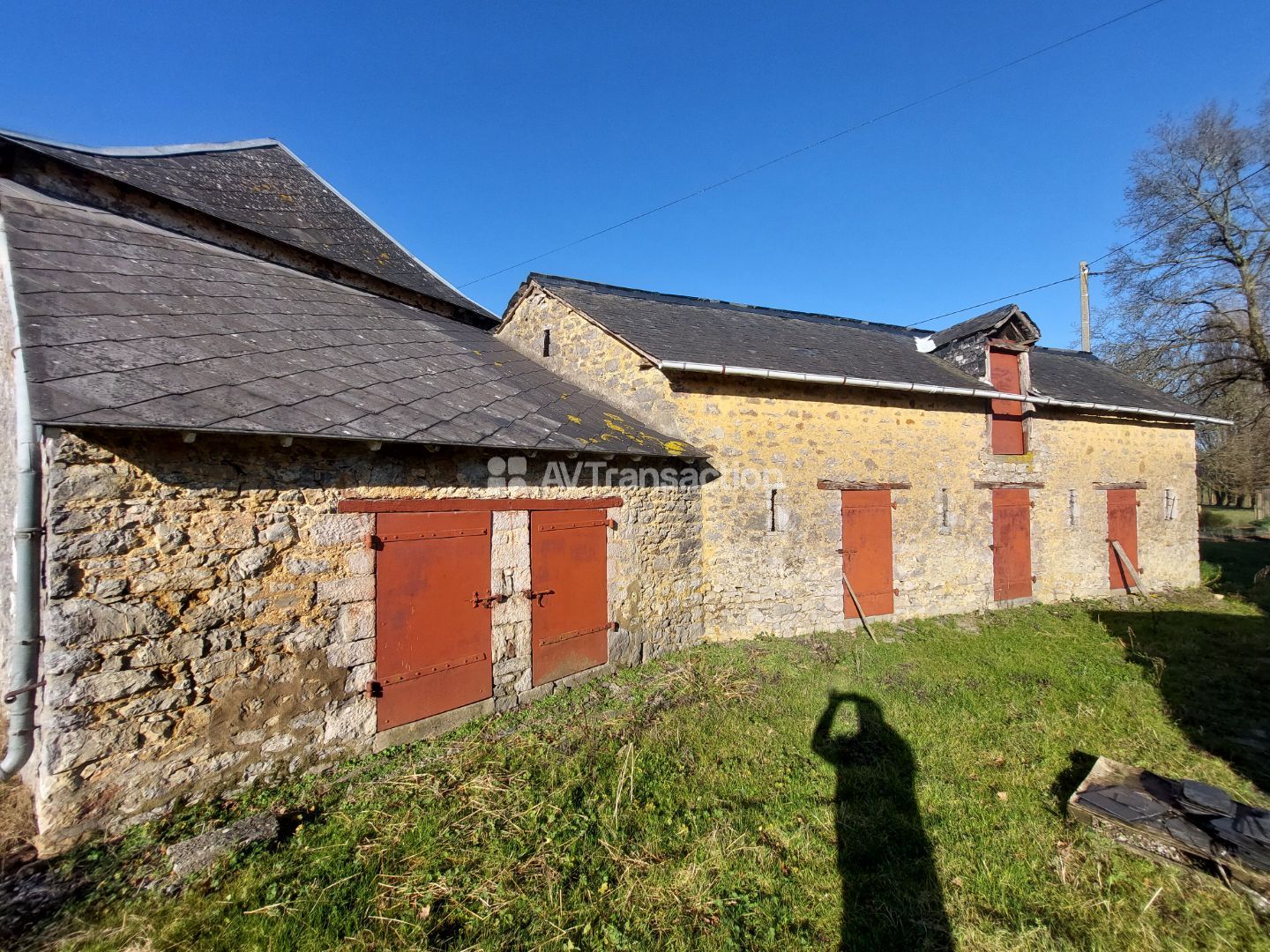 Maison à vendre  - 7 pièce(s) - 305m2 - Vaiges (53480)