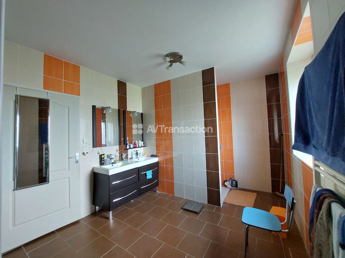 Maison à vendre  - 7 pièce(s) - 305m2 - Vaiges (53480)