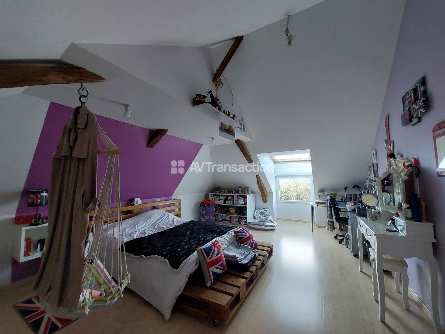 Maison à vendre  - 7 pièce(s) - 305m2 - Vaiges (53480)