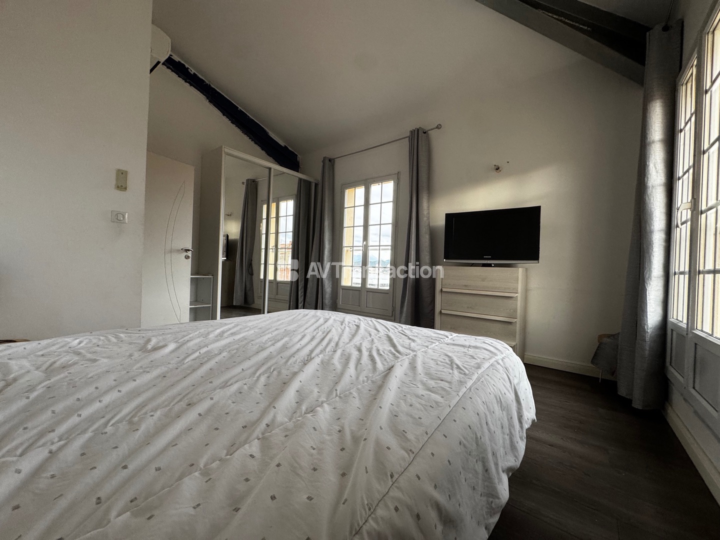 Duplex à vendre  - 5 pièce(s) - 106.96m2 - Ajaccio (20000)