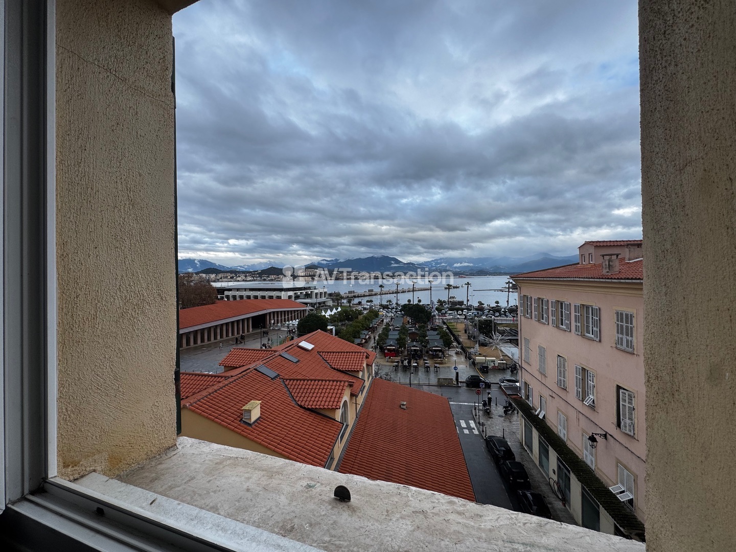 Duplex à vendre  - 5 pièce(s) - 106.96m2 - Ajaccio (20000)