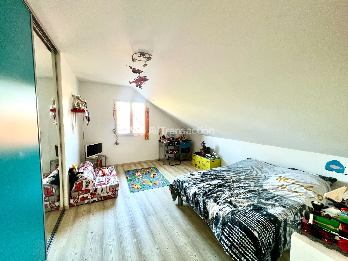 Maison à vendre  - 5 pièce(s) - 181.56m2 - Massignieu-de-rives (01300)