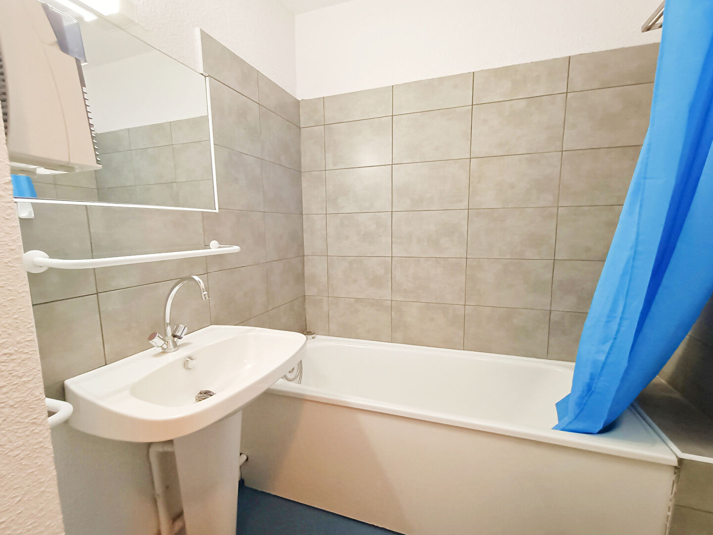 Appartement en résidence à louer  - 1 pièce(s) - 22m2 - Lyon (69008)