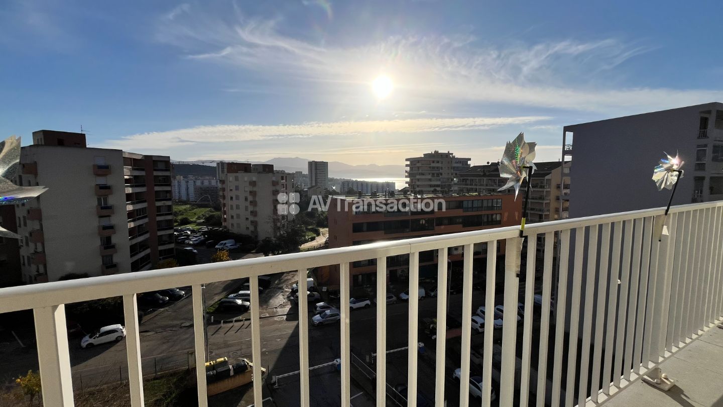 À Vendre appartement T3 vue dégagée