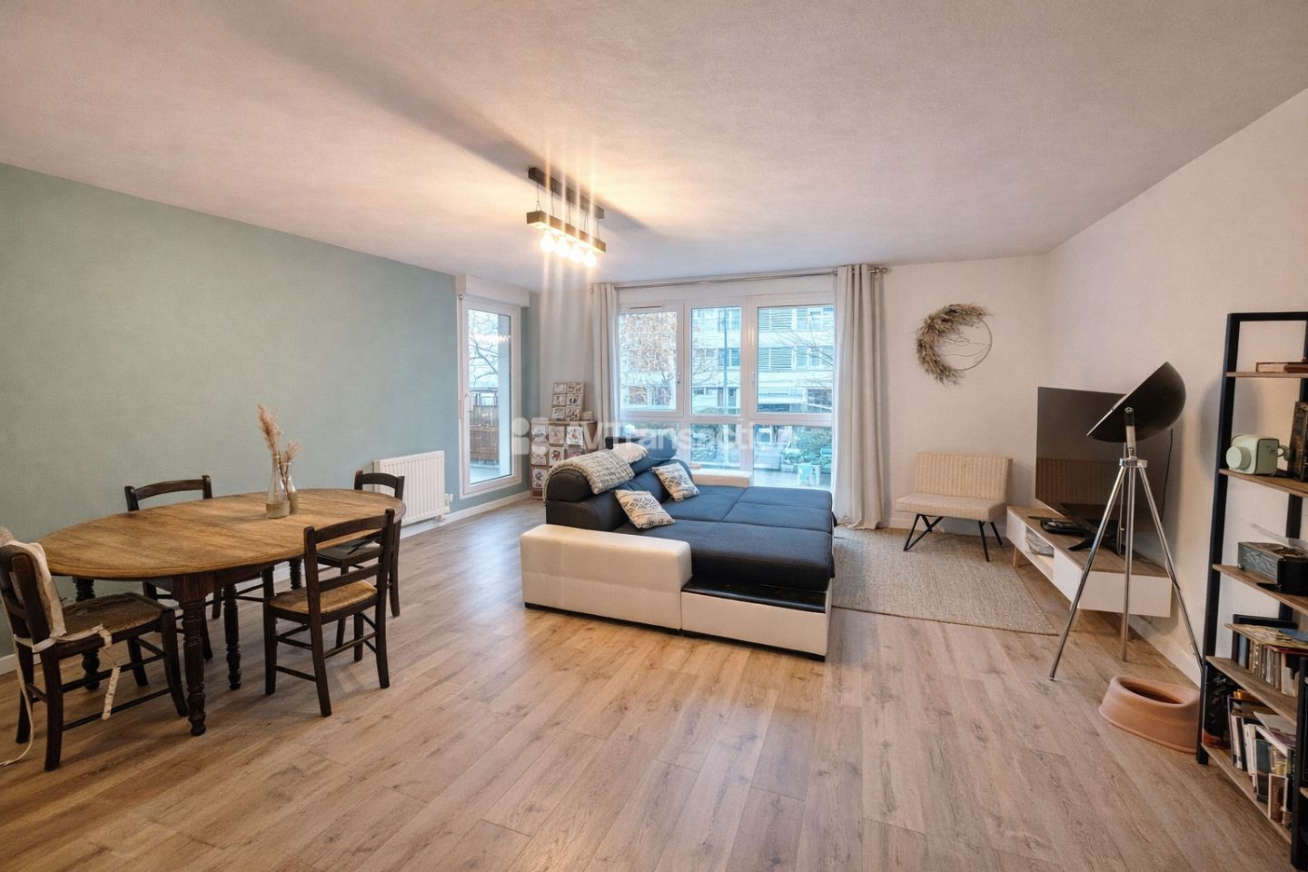 LUMINEUX T3 69m² de 2007- ENTIEREMENT RENOVE-Balcon-GARAGE