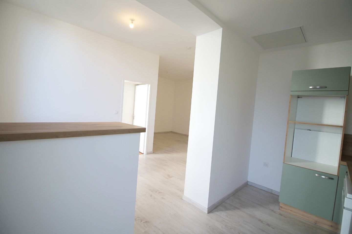 Appartement à vendre  - 2 pièce(s) - 48.5m2 - Royan (17200)