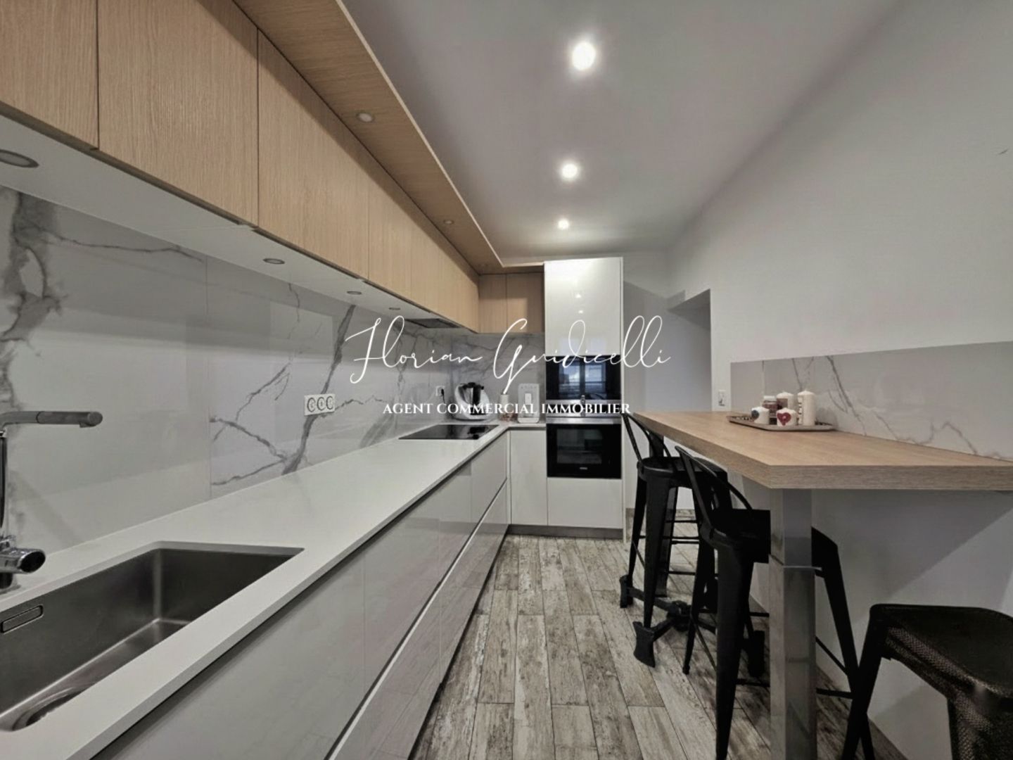 Appartement ancien à vendre  - 4 pièce(s) - 94.14m2 - Bastia (20200)