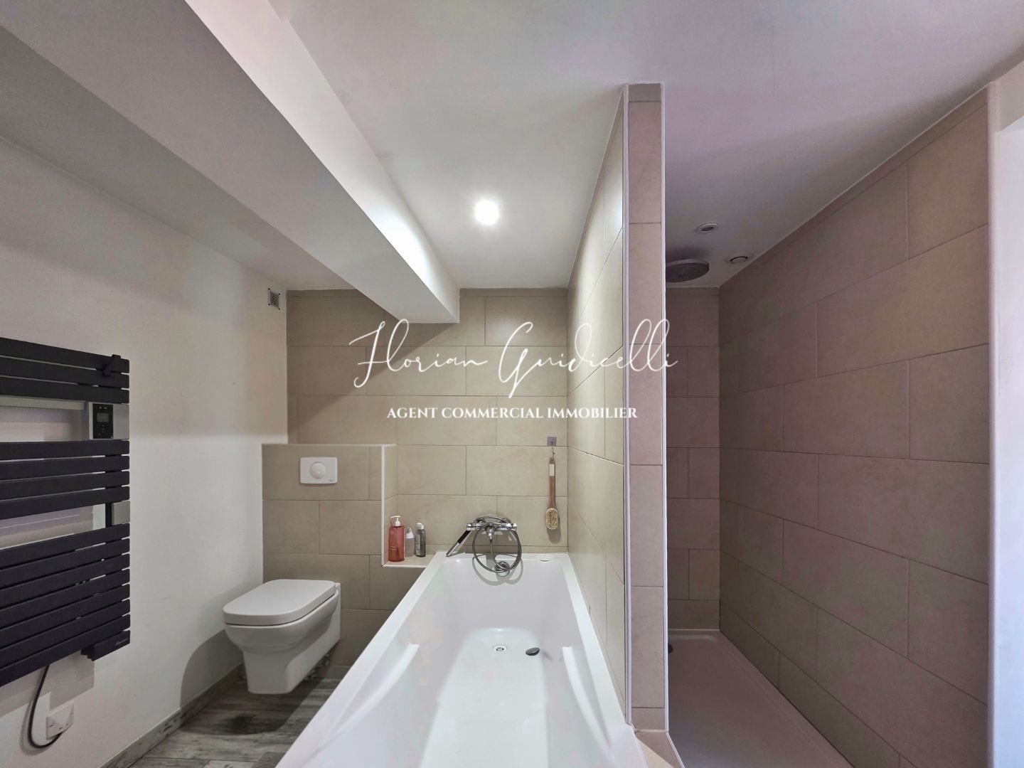 Appartement ancien à vendre  - 4 pièce(s) - 94.14m2 - Bastia (20200)