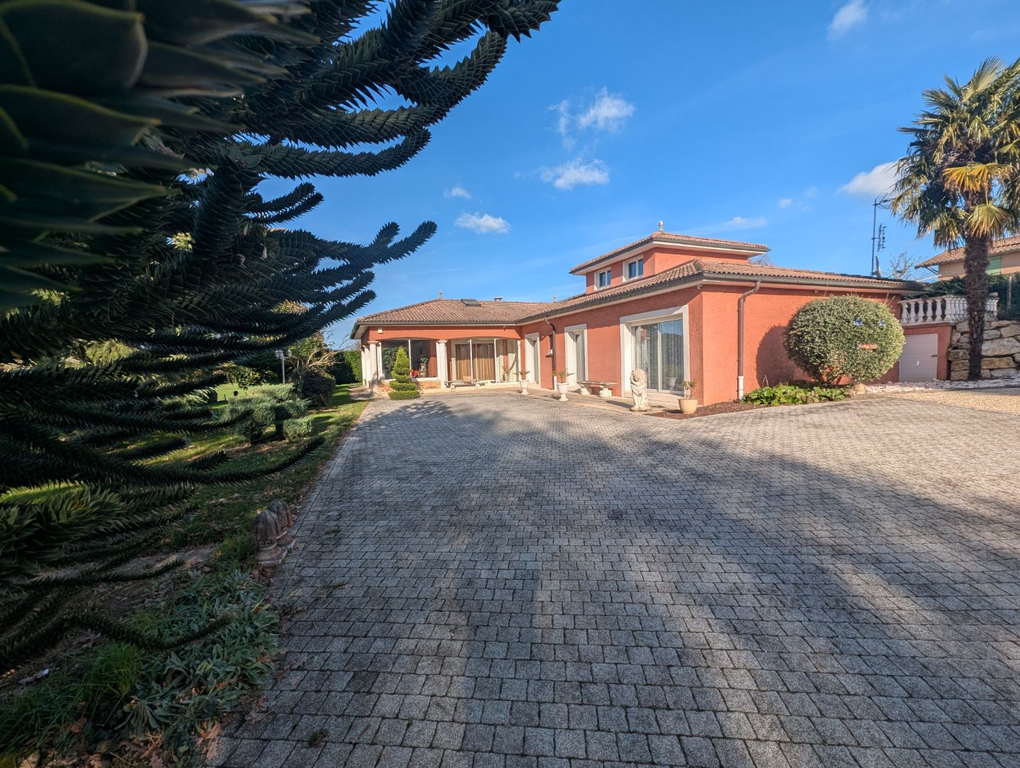 Maison à vendre  - 10 pièce(s) - 300m2 - Thoissey (01140)