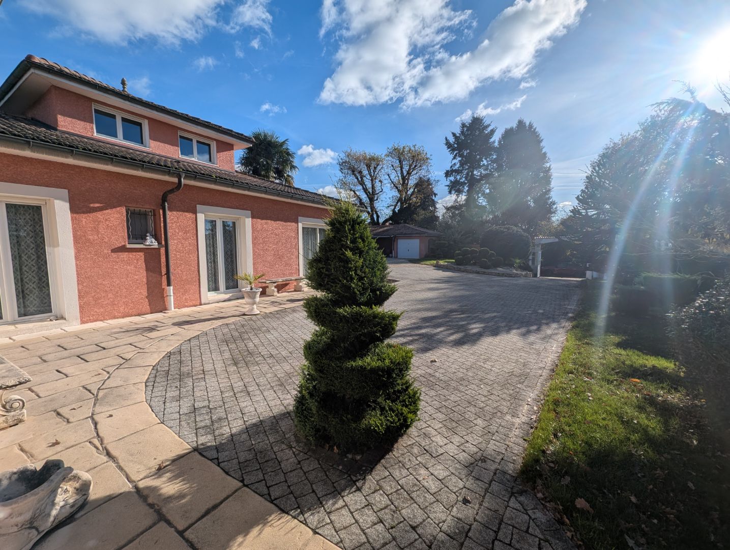 Maison à vendre  - 10 pièce(s) - 300m2 - Thoissey (01140)