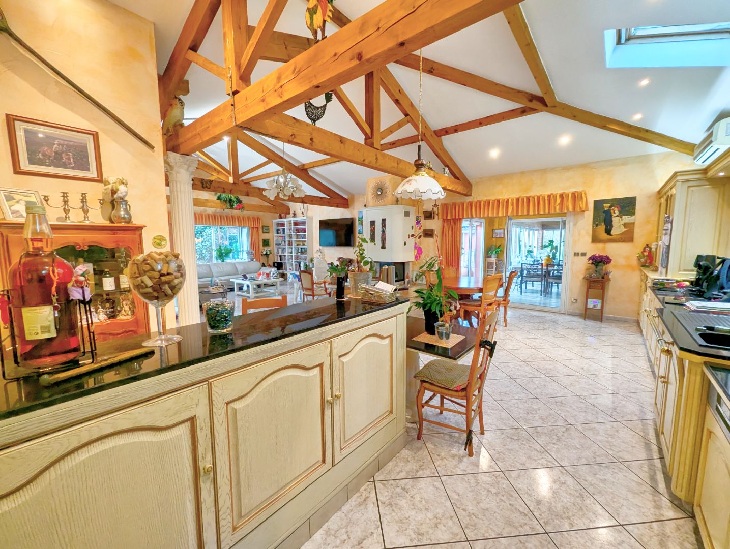 Maison à vendre  - 10 pièce(s) - 300m2 - Thoissey (01140)