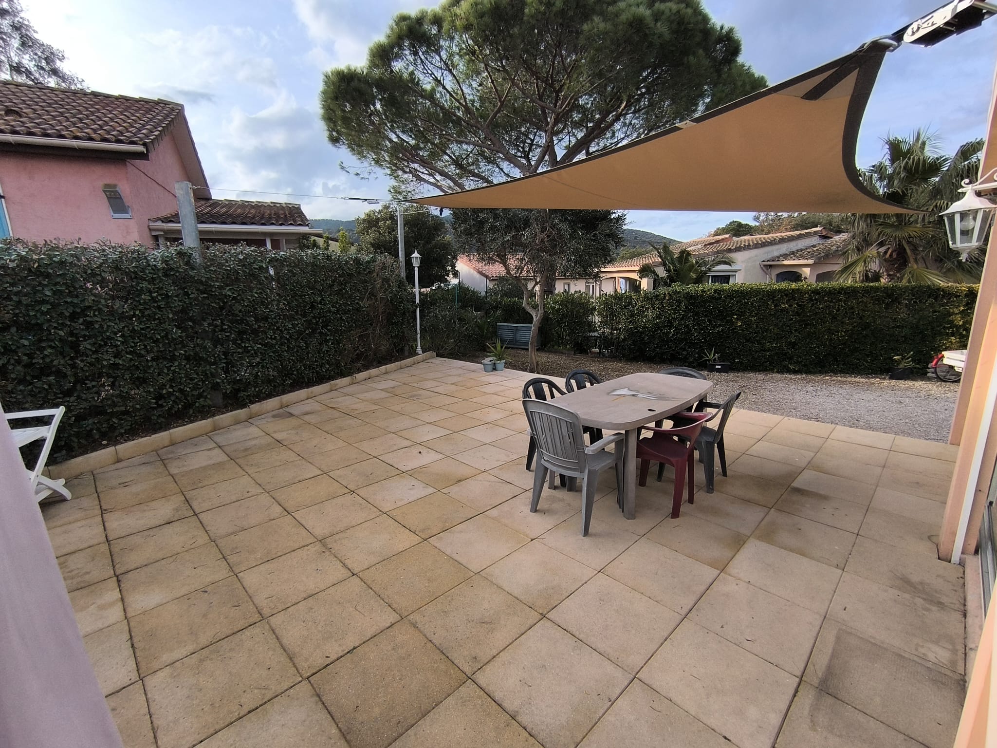 Chalet à vendre  - 3 pièce(s) - 53m2 - Roquebrune-sur-argens (83520)