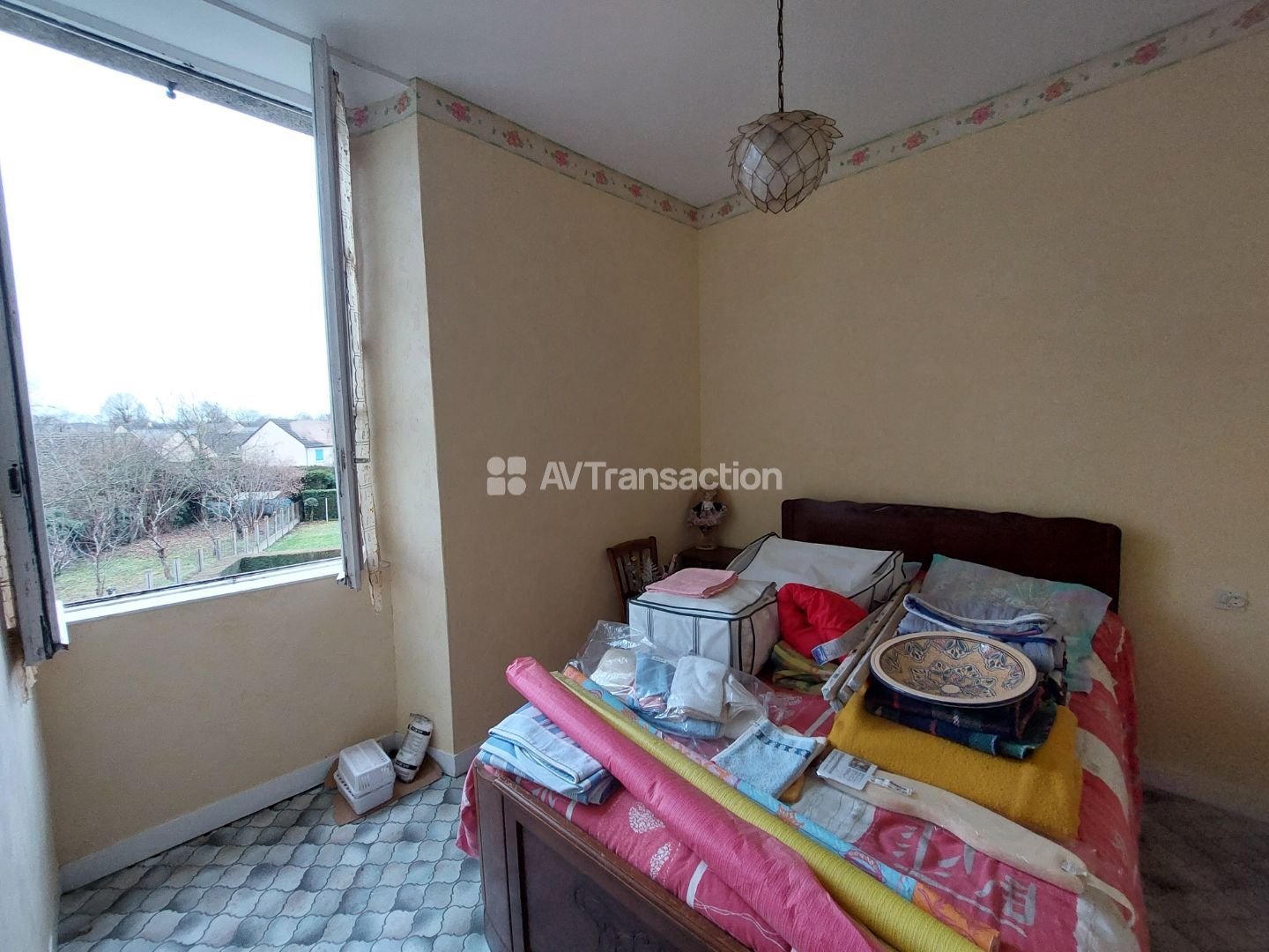 Maison à vendre  - 6 pièce(s) - 115m2 - Louvigné (53210)