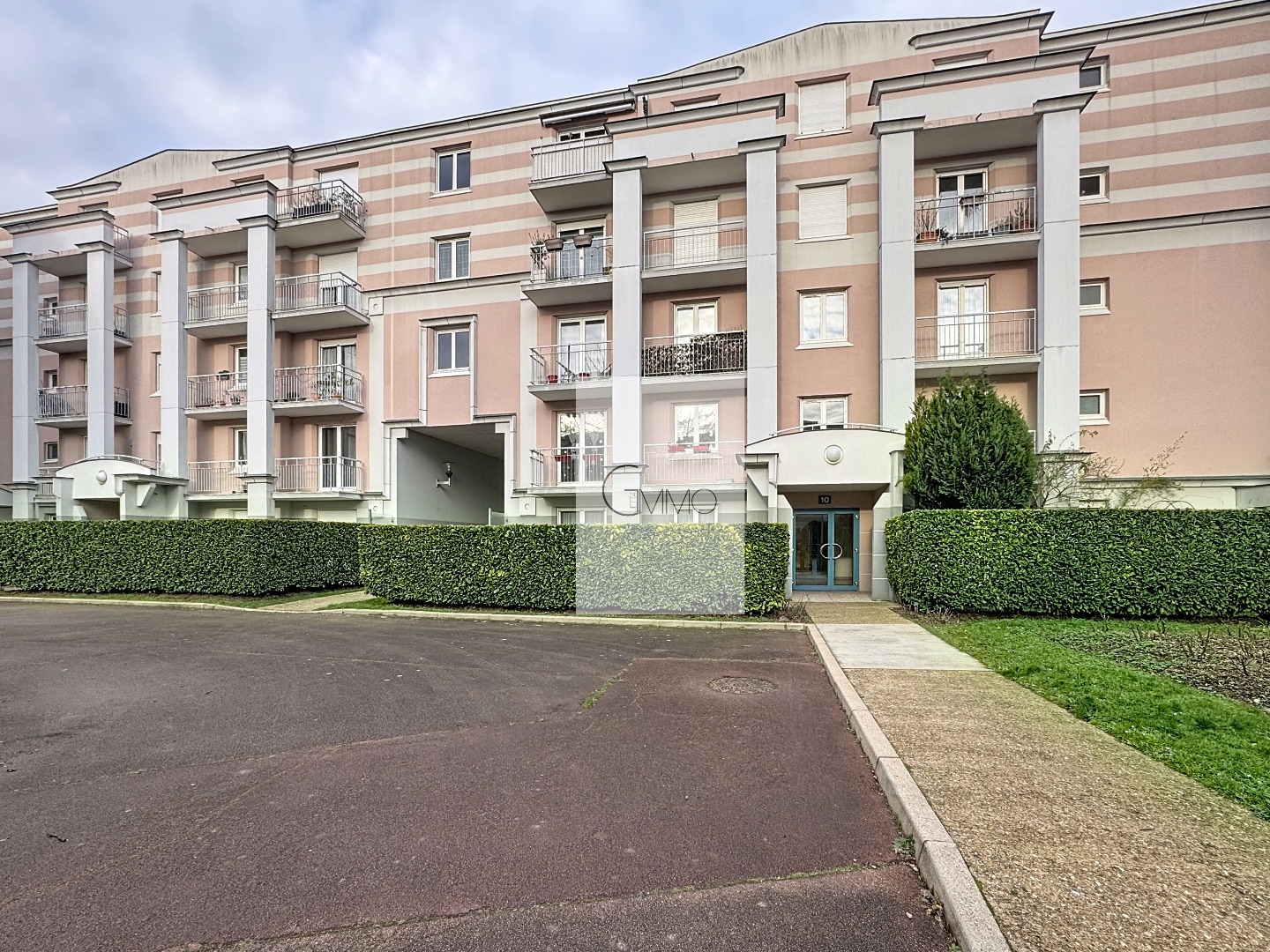 Appartement à vendre  - 4 pièce(s) - 68.14m2 - L Haÿ Les Roses (94240)