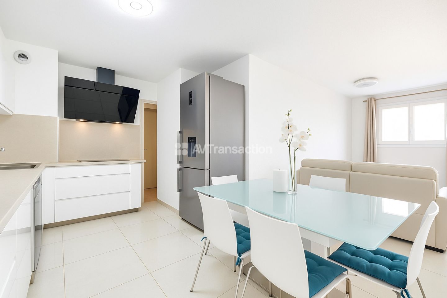 T5 98.1M² ENTIEREMENT RENOVE+GARAGE-A VAULX VILLAGE