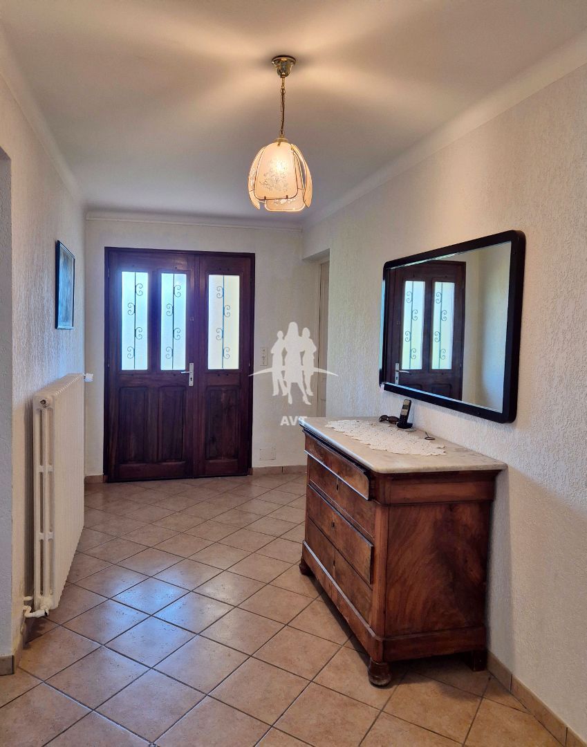 Maison à vendre  - 9 pièce(s) - 170m2 - Draguignan (83300)