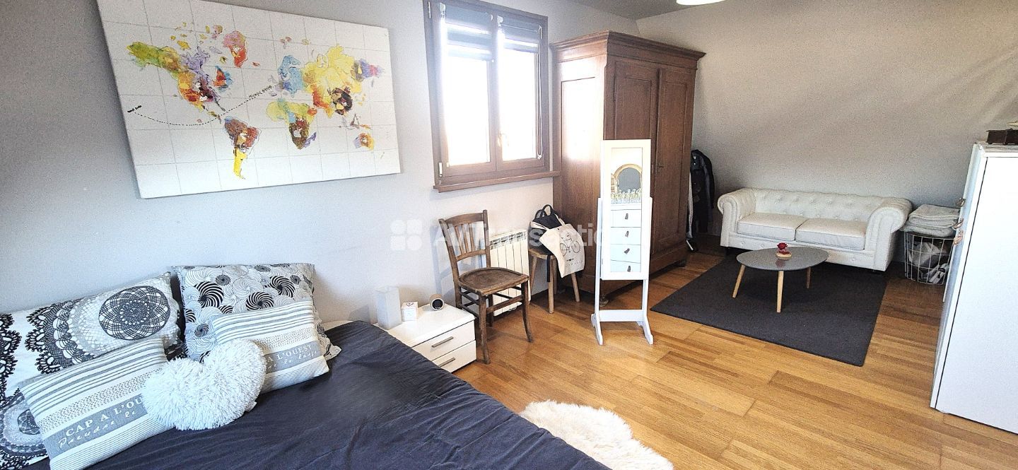 Maison à vendre  - 5 pièce(s) - 138m2 - Geispolsheim (67118)