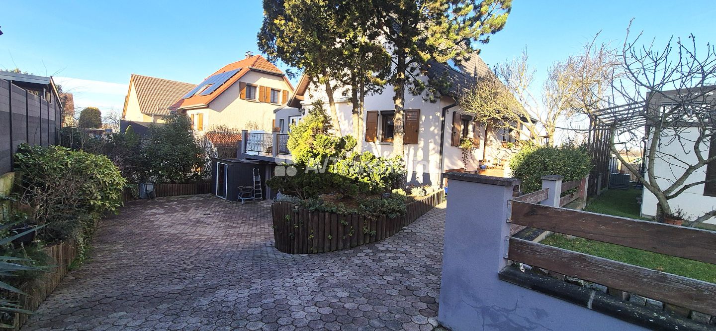 Maison à vendre  - 5 pièce(s) - 112m2 - Geispolsheim (67118)