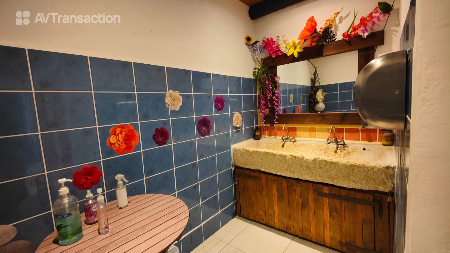 Domaine à vendre  - 9 pièce(s) - 210m2 - Beauvoisin (30640)