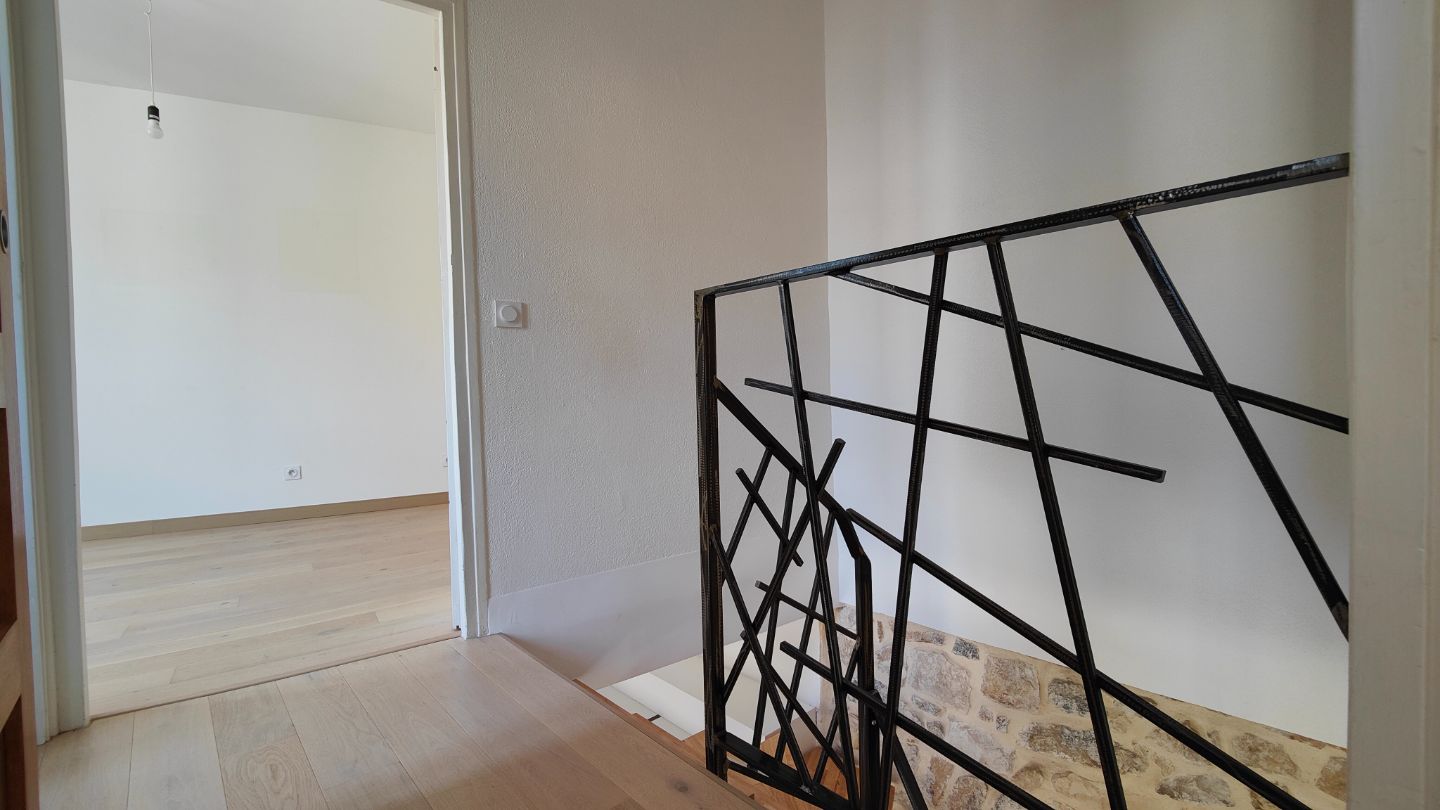 Maison à vendre  - 3 pièce(s) - 70m2 - Moussac (30190)